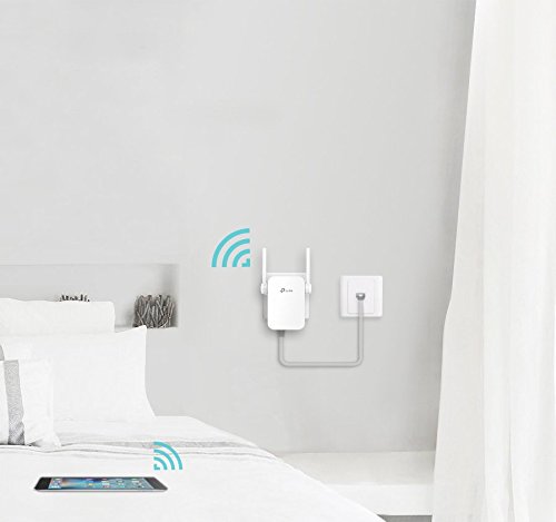 TP-Link RE205 AC750 Wi-Fi Range Extender with 2 External Antennas